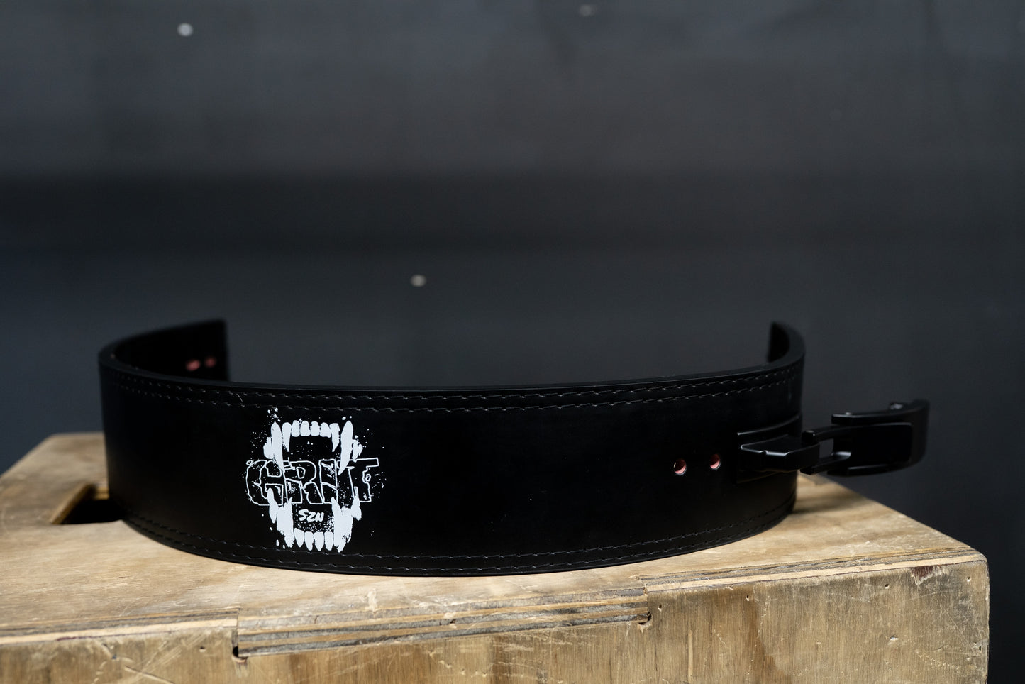 GRIT SZN 10 MM LEVER WEIGHTLIFTING BELT PRE-ORDER